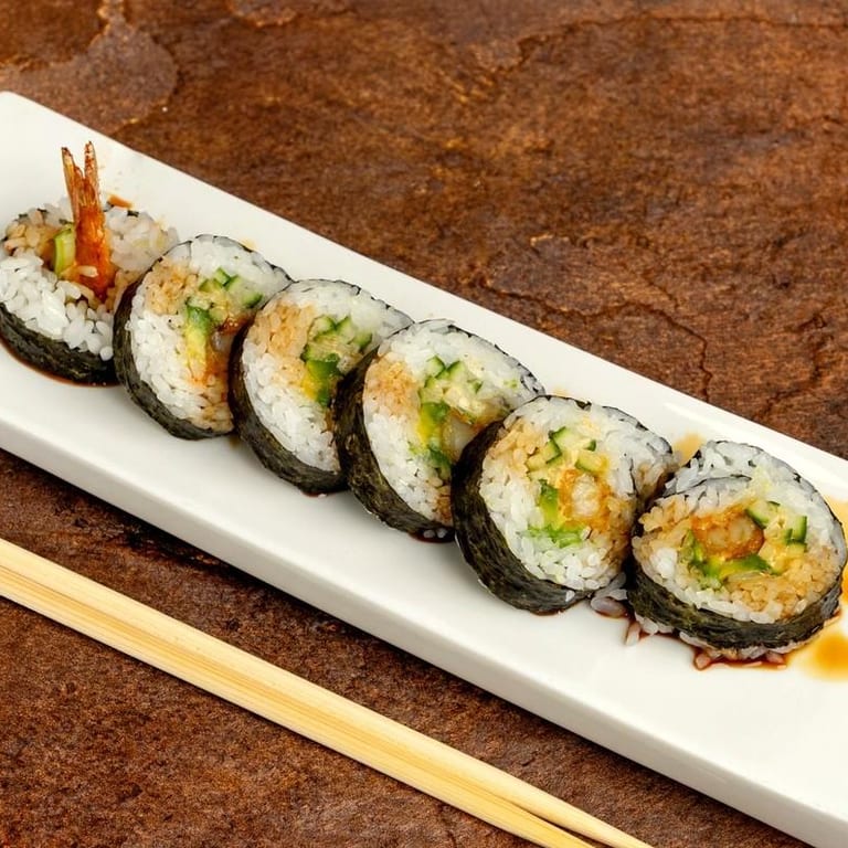 Delicious Tempura: A Japanese Delicacy